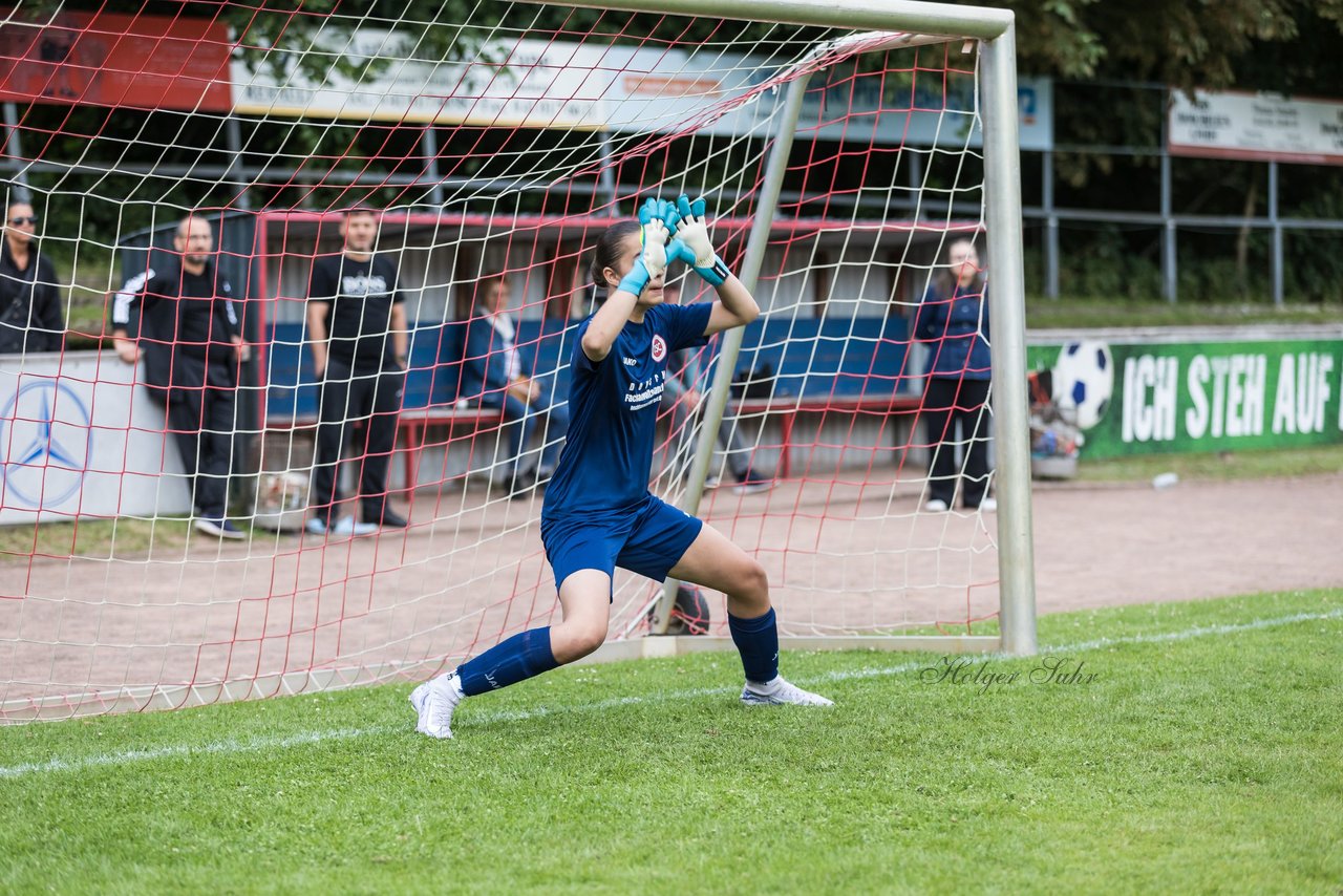 Bild 311 - Loewinnen Cup